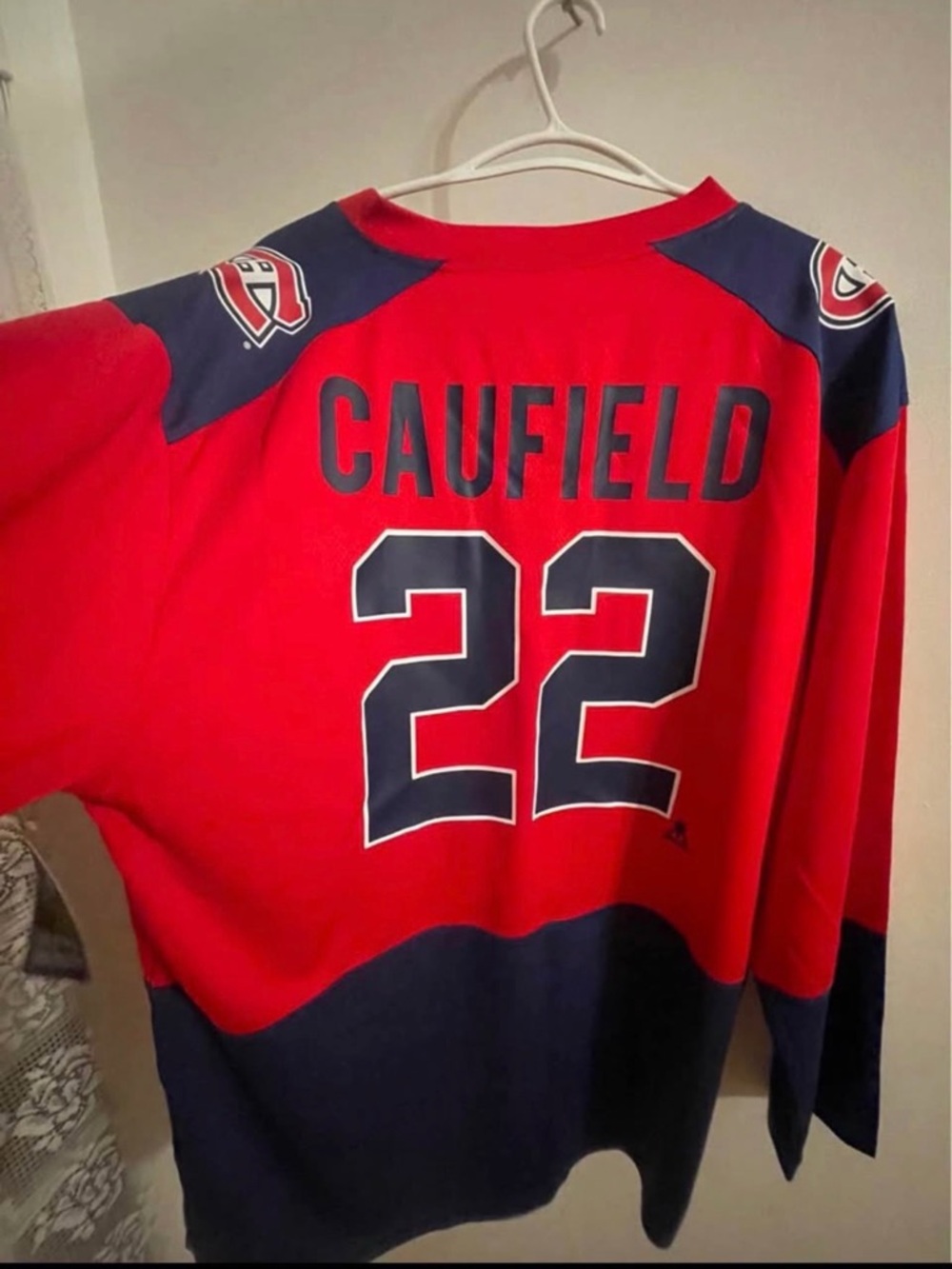 NHL canadien Montréal  Caufield #22 Men's Hockey Jersey